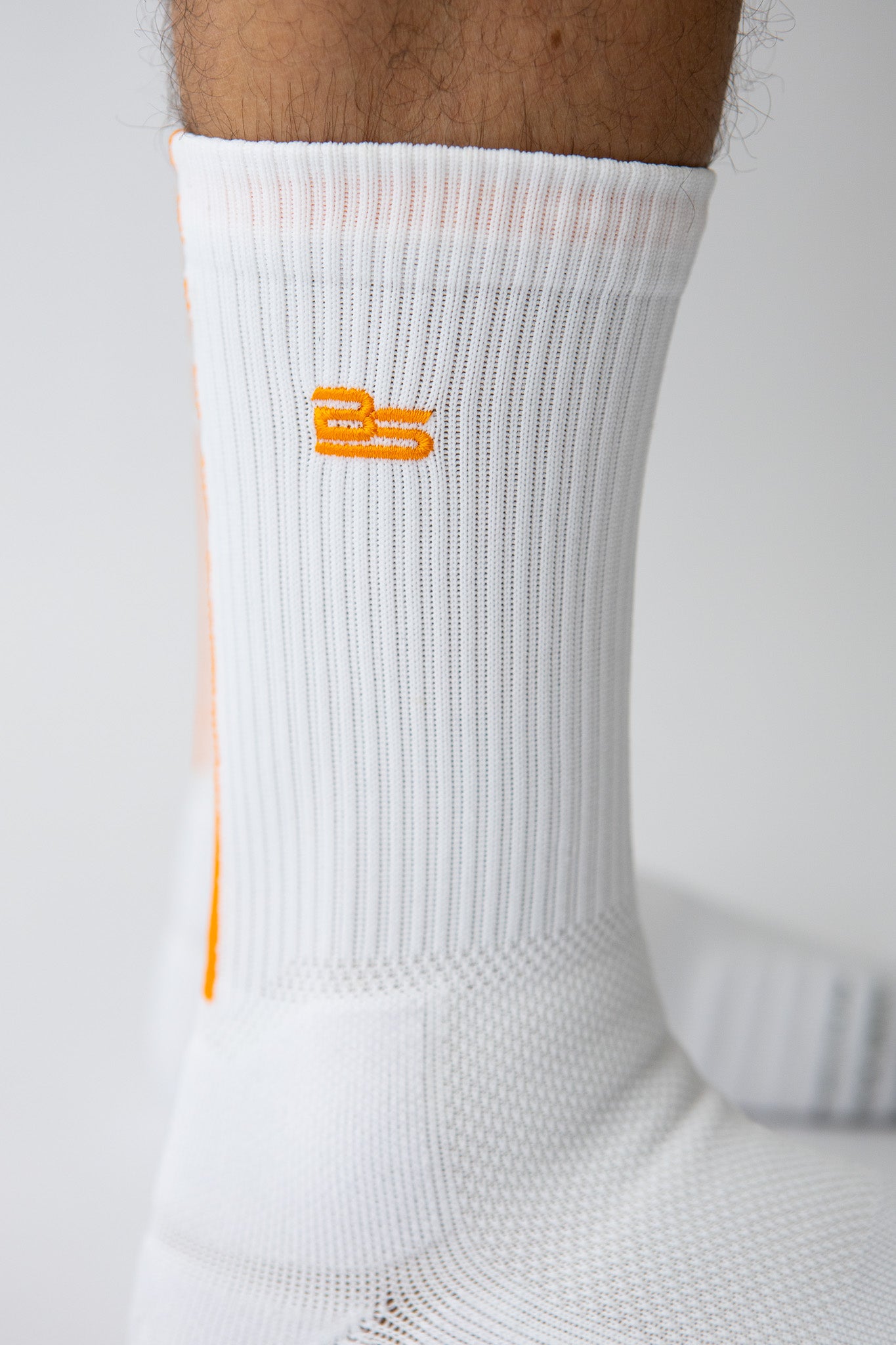 BE STRIDE PERFORM ORANGE