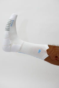 BE STRIDE PERFORM BLUE LIGHT